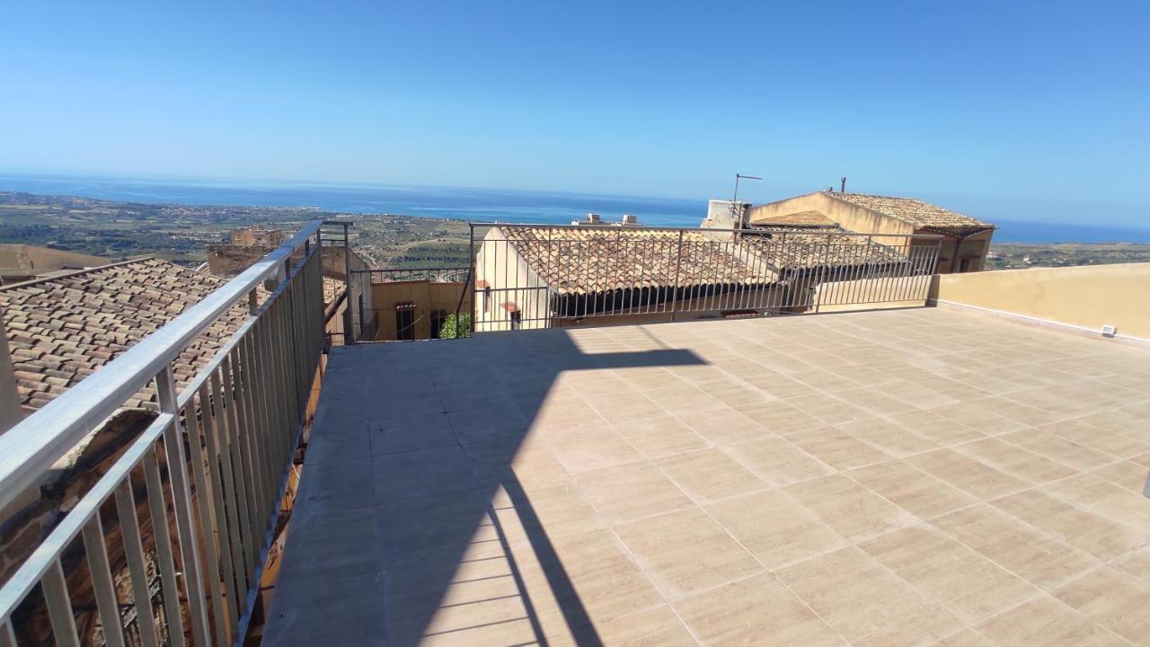 Greek Temple Apartment Agrigento Bagian luar foto